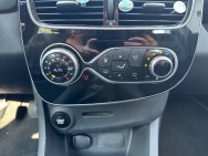 RENAULT d'occasion CLIO IV ESTATE 1.2 TCE 120 INTENS de 2017 Salon de