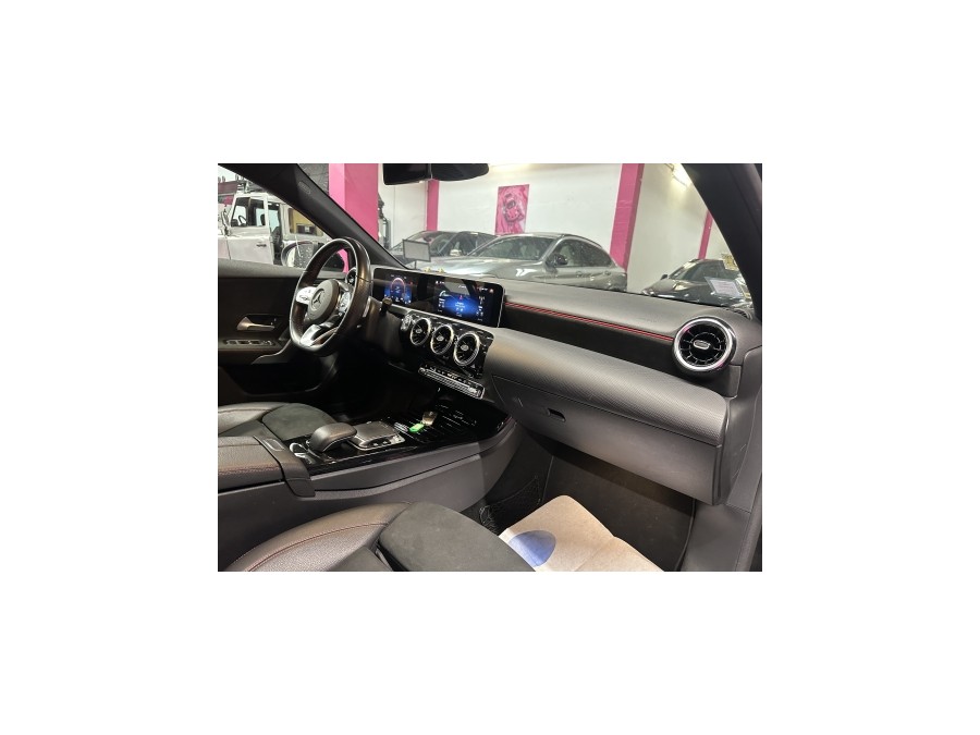 MERCEDES d'occasion A 200 163ch AMG Line 7G-DCT de 2019 Villebon Sur