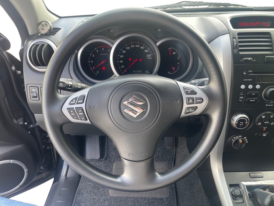 SUZUKI d'occasion GRANDVITARA 1.9 DDIS 5 PORTES de 2007 Saint Maximin