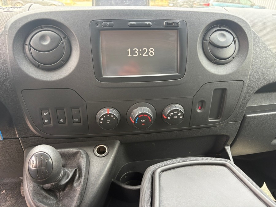 RENAULT d'occasion MASTER RJ3500 L4H2 DCI 145 GRAND CONFORT de 2017