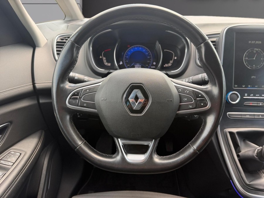RENAULT d'occasion SCENIC GRAND 1.3 TCE 140 INTENS 7P de 2019 Lyon St