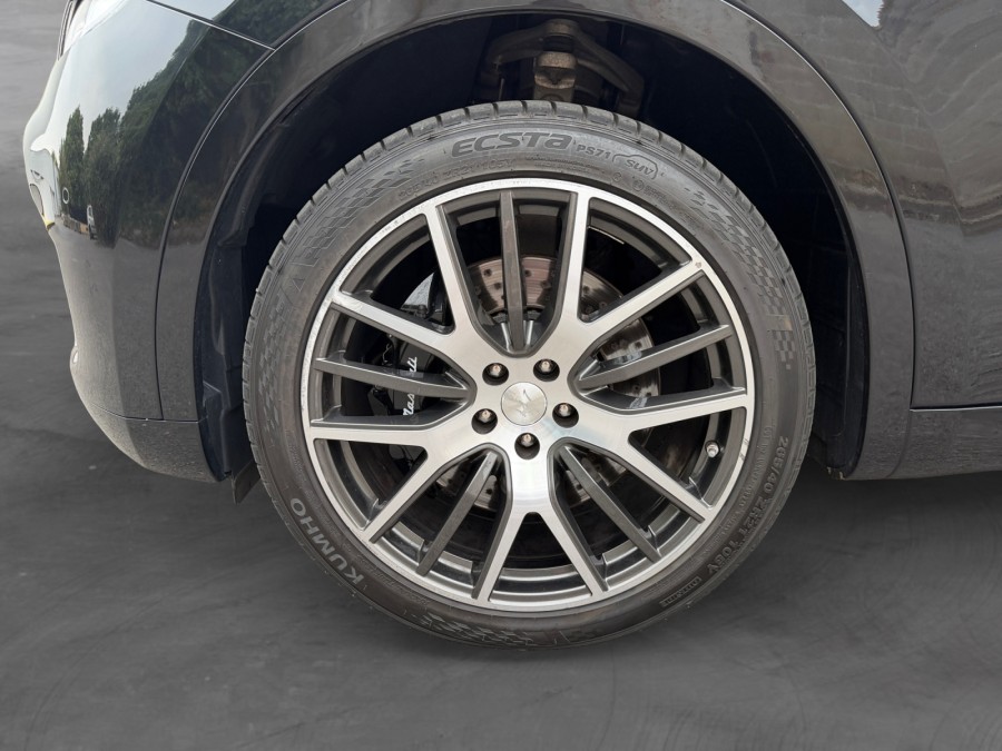 MASERATI d'occasion LEVANTE 3.0 V6 430 SQ4 de 2018 Saint Maximin (60)﻿