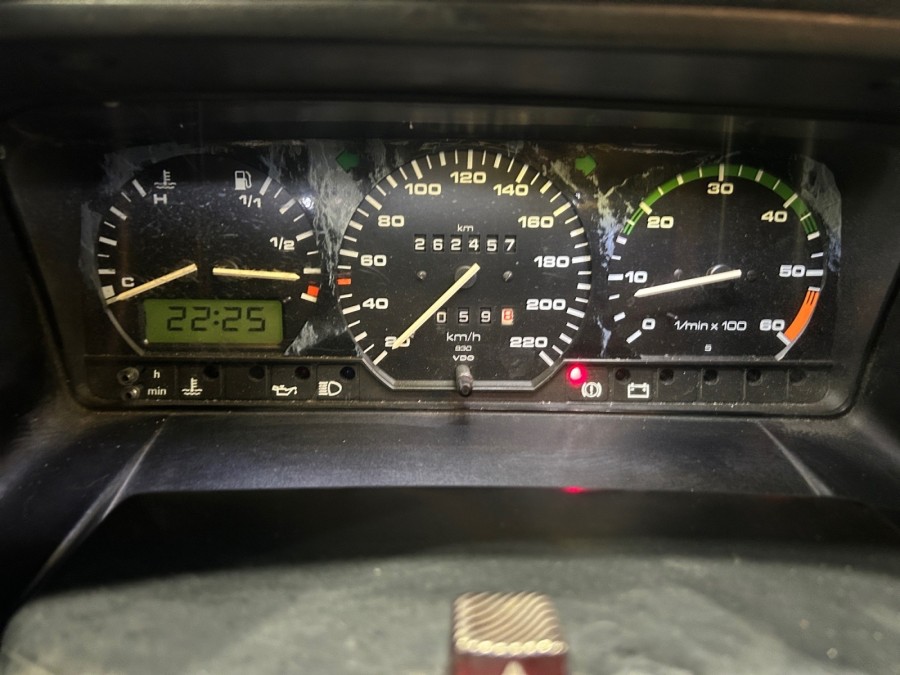 VOLKSWAGEN d'occasion TRANSPORTER CALIFORNIA T4 de 1993 Montpellier