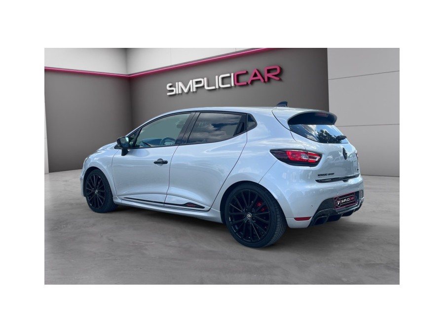 RENAULT d'occasion CLIO IV 1.6 TCE 220 RENAULT SPORT RS TROPHY EDC