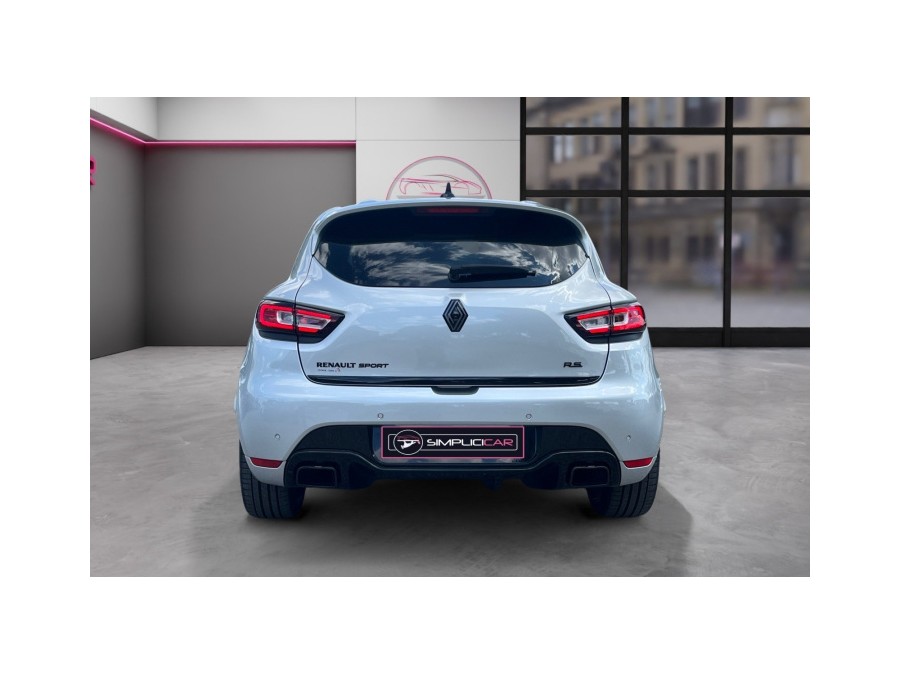 RENAULT d'occasion CLIO IV 1.6 TCE 220 RENAULT SPORT RS TROPHY EDC