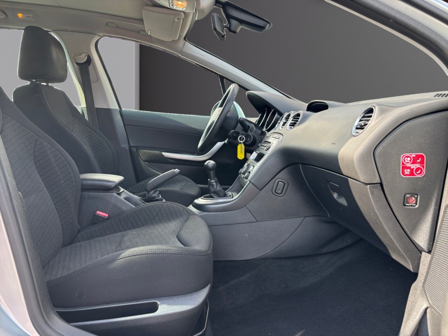 PEUGEOT d'occasion 308 SW 1.6 HDI 90 MILLESIM 200 de 2010 Reims