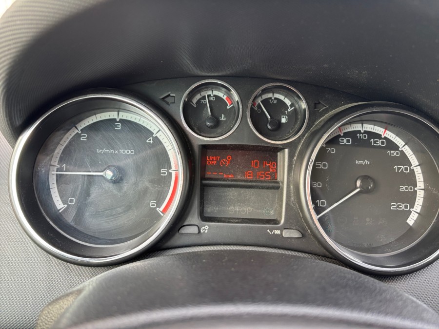 PEUGEOT d'occasion 308 SW 1.6 HDI 90 MILLESIM 200 de 2010 Reims