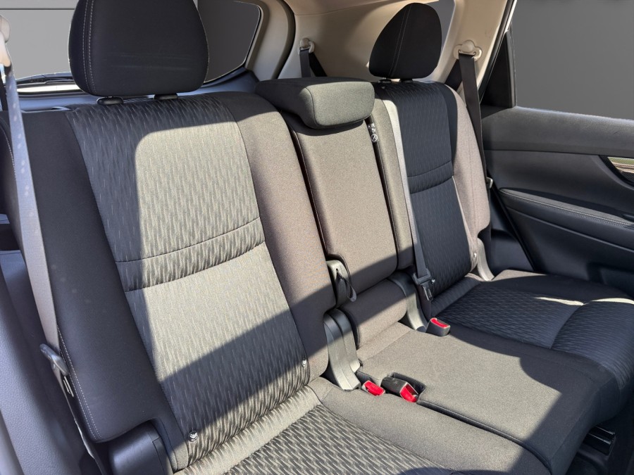 NISSAN d'occasion X-TRAIL 1.7 DCI 150 N-CONNECTA 7P de 2019 Orleans