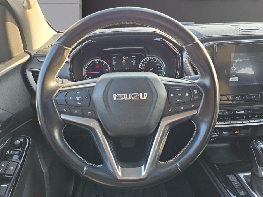 ISUZU d'occasion D-MAX II BTFS87CEA006EAB4LBAEA de 2021 Vichy (03)﻿