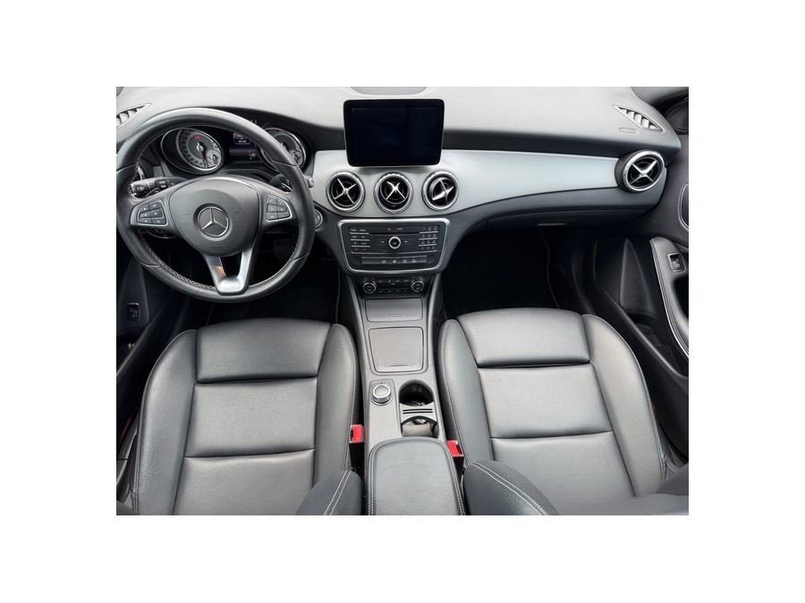 MERCEDES d'occasion GLA 200 ACTIVITY EDITION de 2017 Tours (37)﻿