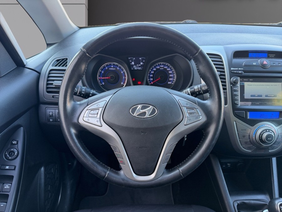 HYUNDAI d'occasion IX20 1.4 90ch Blue Drive Intuitive de 2017 Caen