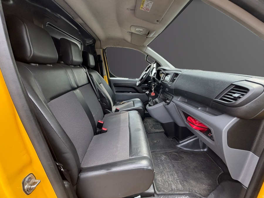 CITROEN d'occasion JUMPY XL 1.6 BLUE HDI 95 CONFORT de 2017 Besançon