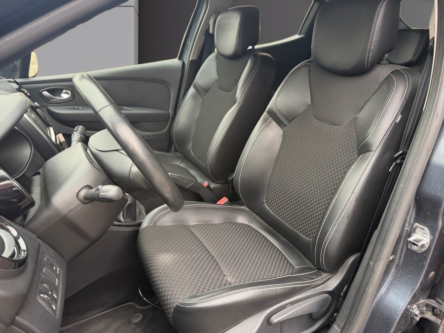 RENAULT d'occasion CLIO 0.9 TCe 90ch energy Intens 5p de 2019 Vernon