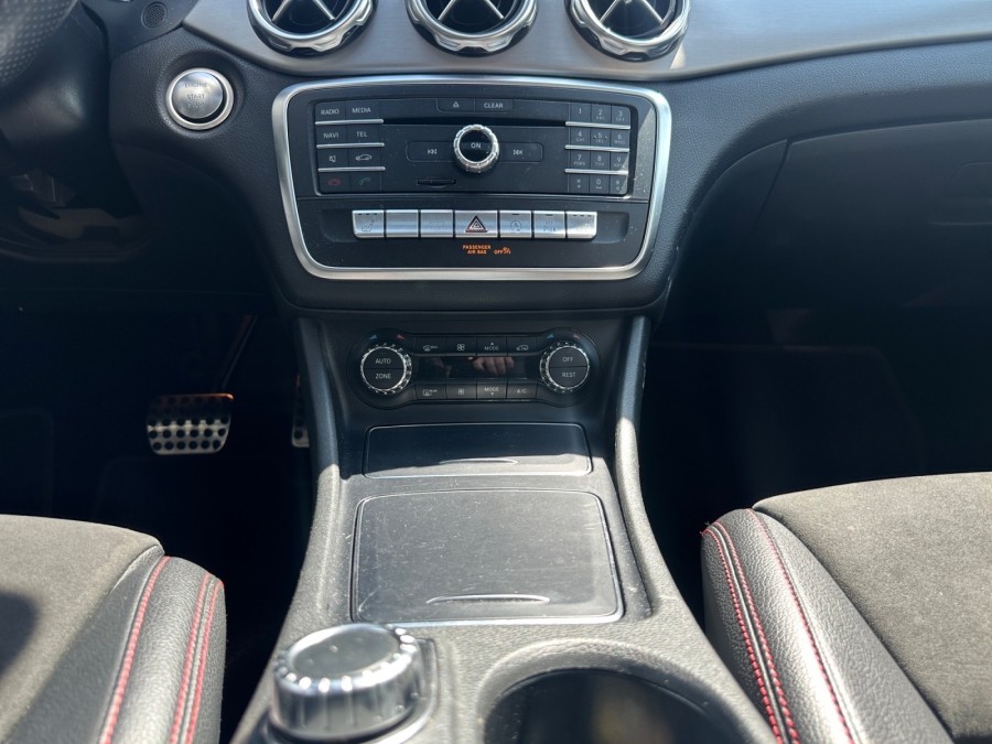 MERCEDES d'occasion GLA 200 d Fascination 7G-DCT de 2018 Vernon (27)﻿