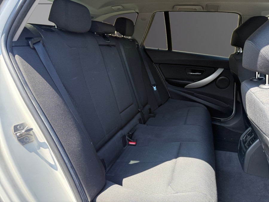 BMW d'occasion 320 2 D 184 TOURING LOUNGE AUTO de 2014 Dunkerque (59)﻿