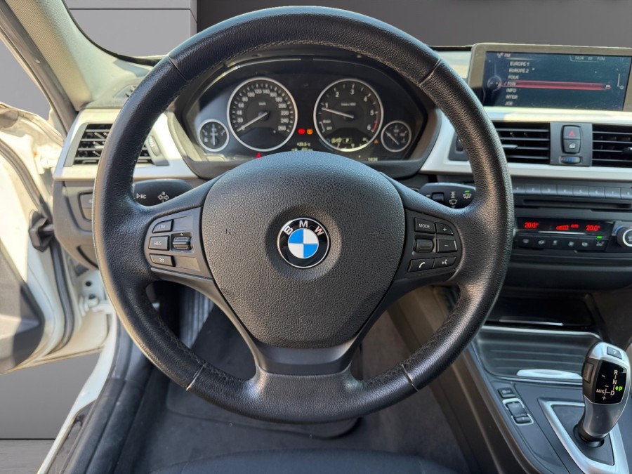 BMW d'occasion 320 2 D 184 TOURING LOUNGE AUTO de 2014 Dunkerque (59)﻿