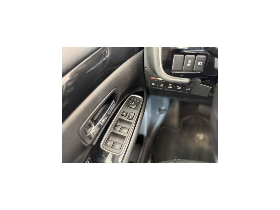 MITSUBISHI d'occasion OUTLANDER PHEV HYBRIDE AWD INSTYLE AUTO de 2018