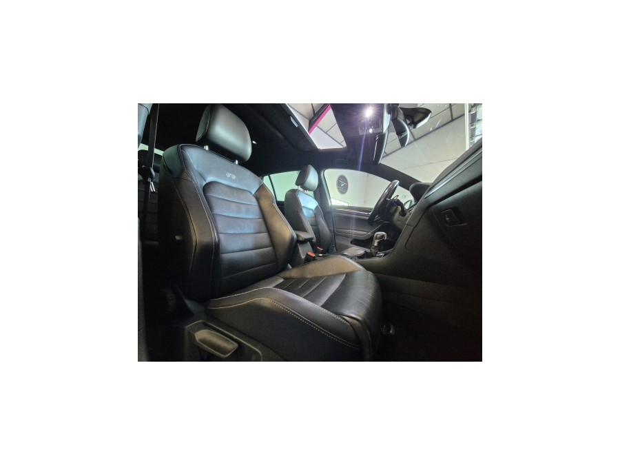 VOLKSWAGEN d'occasion GOLF VII 2 TSI 300 4MOTION R DSG AUTO de 2015