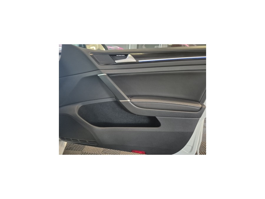 VOLKSWAGEN d'occasion GOLF VII 2 TSI 300 4MOTION R DSG AUTO de 2015