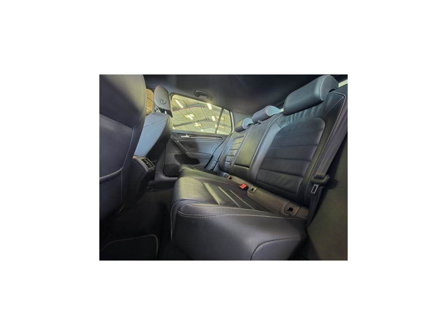 VOLKSWAGEN d'occasion GOLF VII 2 TSI 300 4MOTION R DSG AUTO de 2015