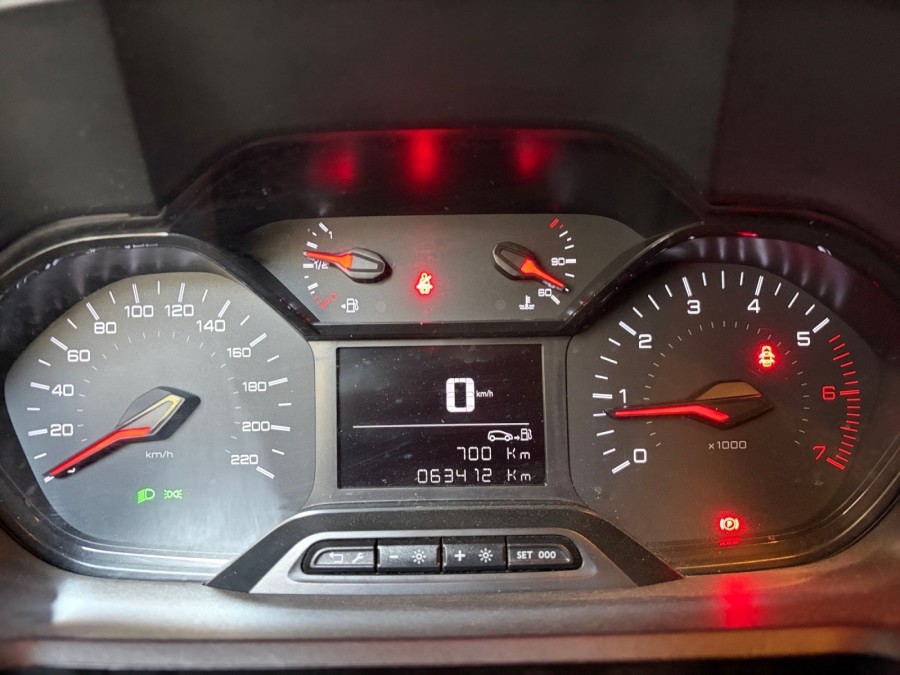 PEUGEOT d'occasion PARTNER Standard 1000kg BlueHDi 100ch S&S BVM5
