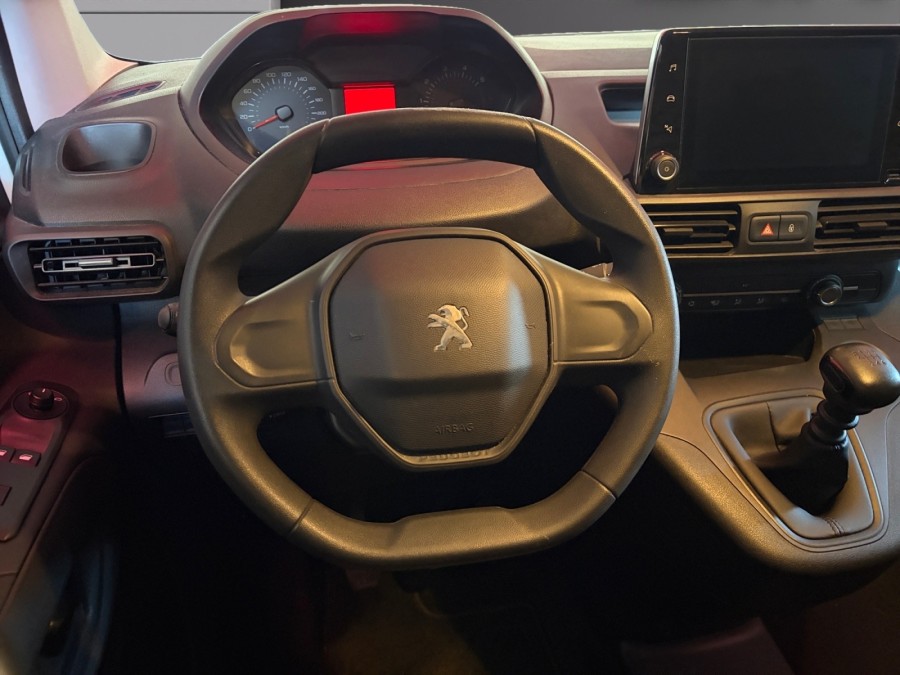 PEUGEOT d'occasion PARTNER 1.2 PURETECH 110 PREMIUM STANDARD de 2021