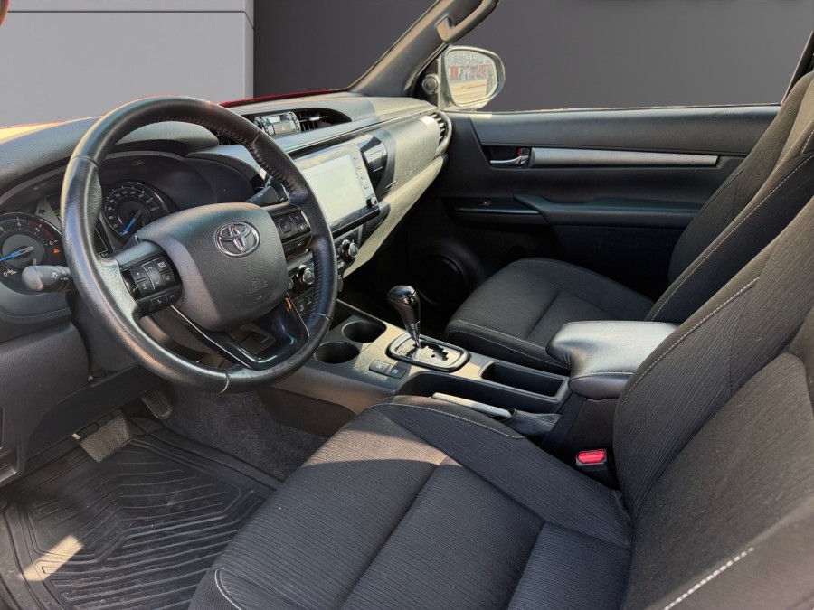 TOYOTA d'occasion HILUX 2.8 D-4D X-Tra Cabine Invincible 4WD BVA MC20