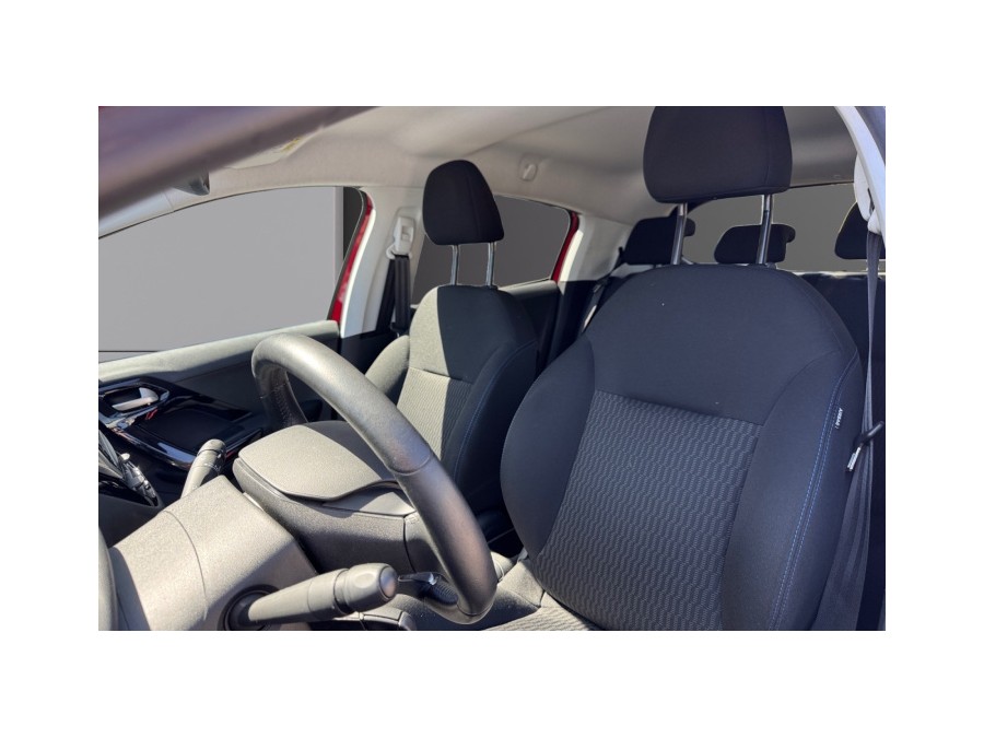 PEUGEOT d'occasion 208 AFFAIRE 1.2 PURE TECH 82 PREMIUM de 2018 La