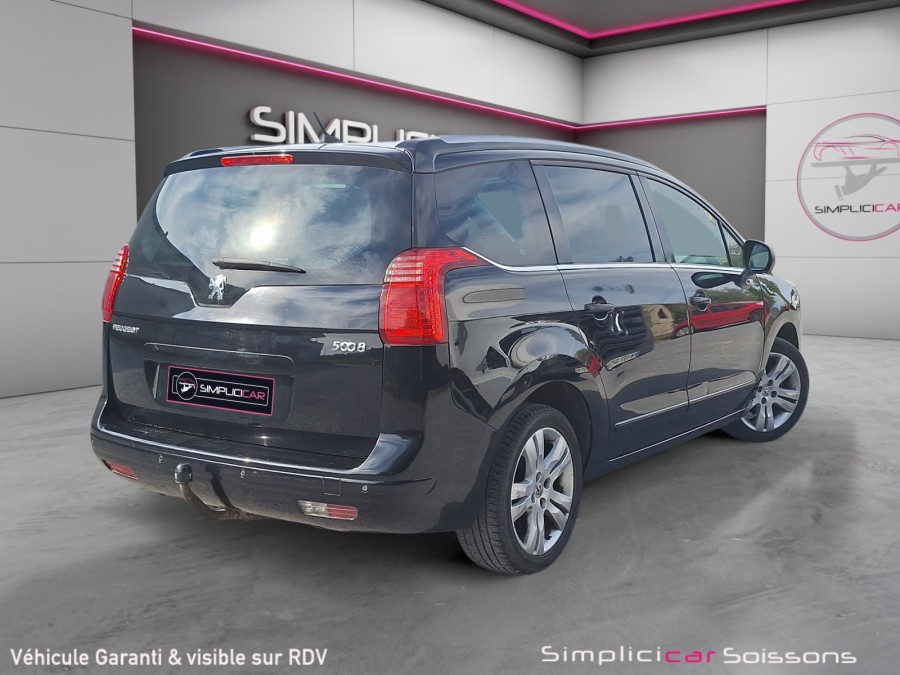 PEUGEOT d'occasion 5008 1.6 HDI 112 FAP CONFORT PACK de 2011 Soissons