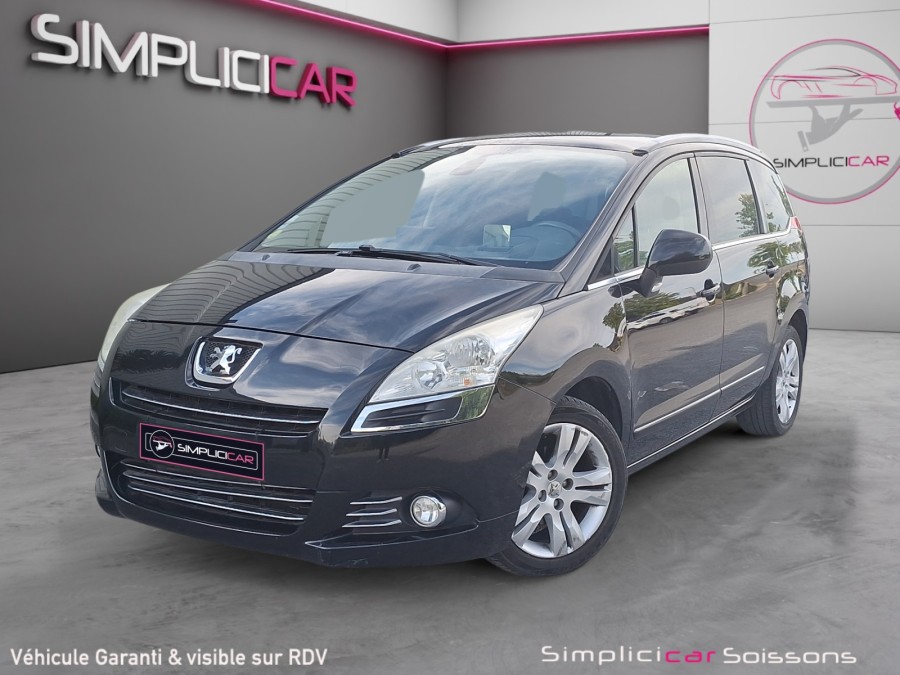PEUGEOT d'occasion 5008 1.6 HDI 112 FAP CONFORT PACK de 2011 Soissons