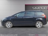 PEUGEOT d'occasion 5008 1.6 HDI 112 FAP CONFORT PACK de 2011 Soissons
