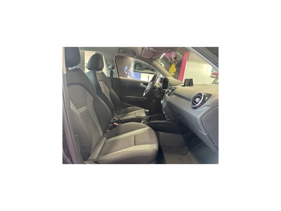 AUDI d'occasion A1 1.0 TFSI 95ch ultra Ambiente de 2016 Villebon Sur