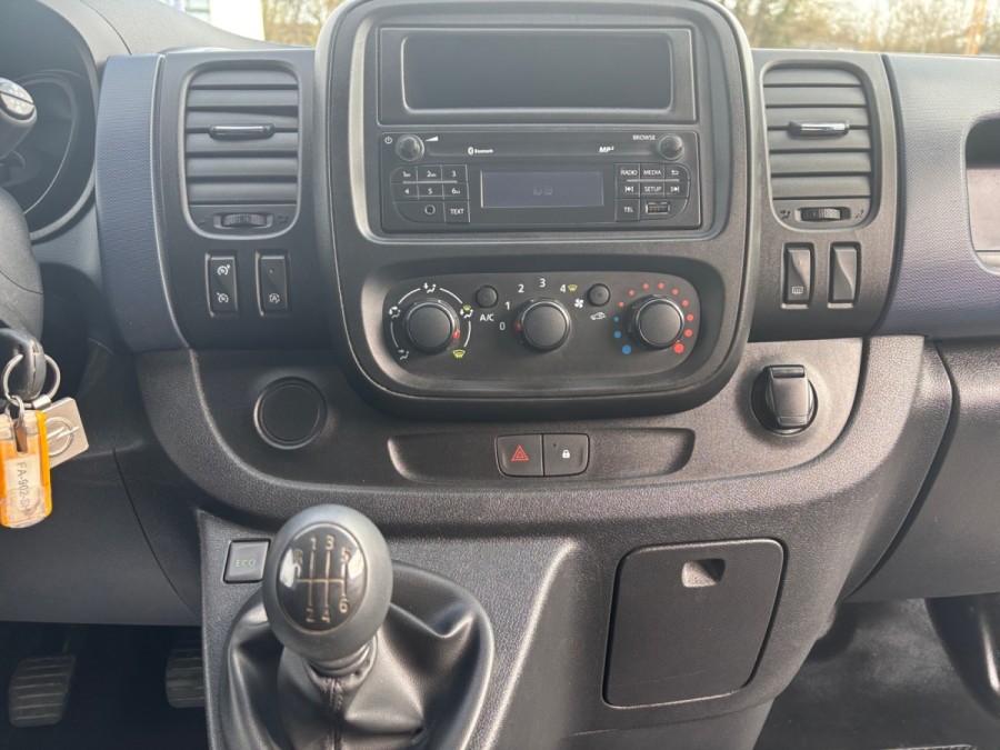 OPEL d'occasion VIVARO F2900 L2H2 1.6 CDTI 125 ECOFLEX PACK CLIM + de