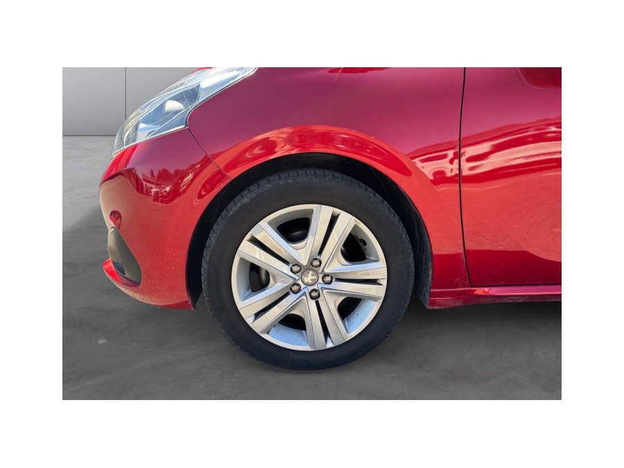 PEUGEOT d'occasion 208 AFFAIRE 1.2 PURE TECH 82 PREMIUM de 2018 La