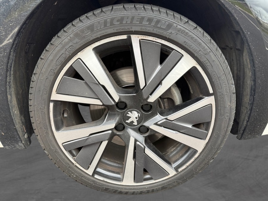 PEUGEOT d'occasion 208 1.2 PTEC de 2020 Vernon (27)﻿