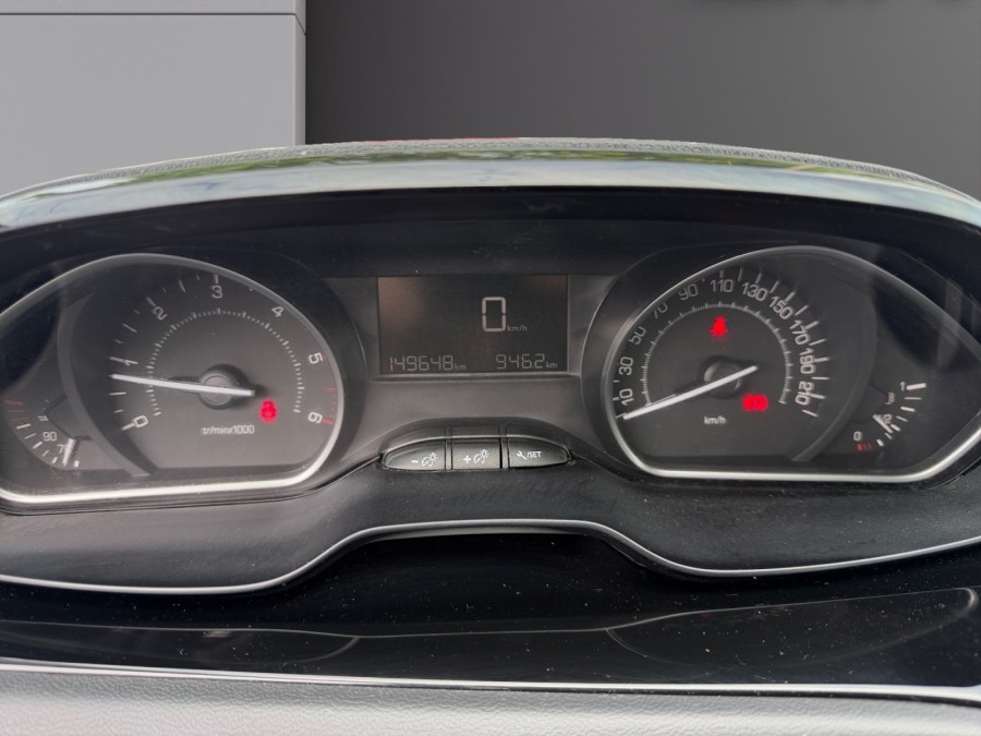 PEUGEOT d'occasion 208 1.5 HDI 100CH ACTIVE BUSINESS BVM5 5P de 2019
