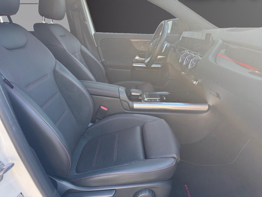 MERCEDES d'occasion CLASSE GLA II 200d 150ch AMG Line Edition 8G-DCT