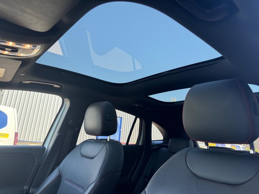 MERCEDES d'occasion CLASSE GLA II 200d 150ch AMG Line Edition 8G-DCT