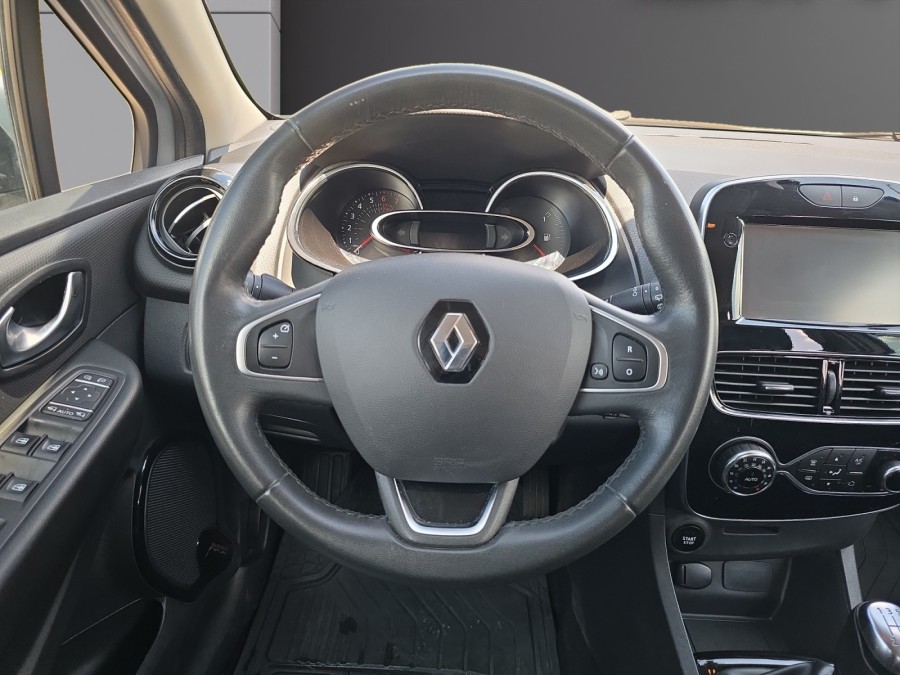 RENAULT d'occasion CLIO IV 0.9 TCE 90 ENERGY ZEN de 2016 Vichy (03)﻿