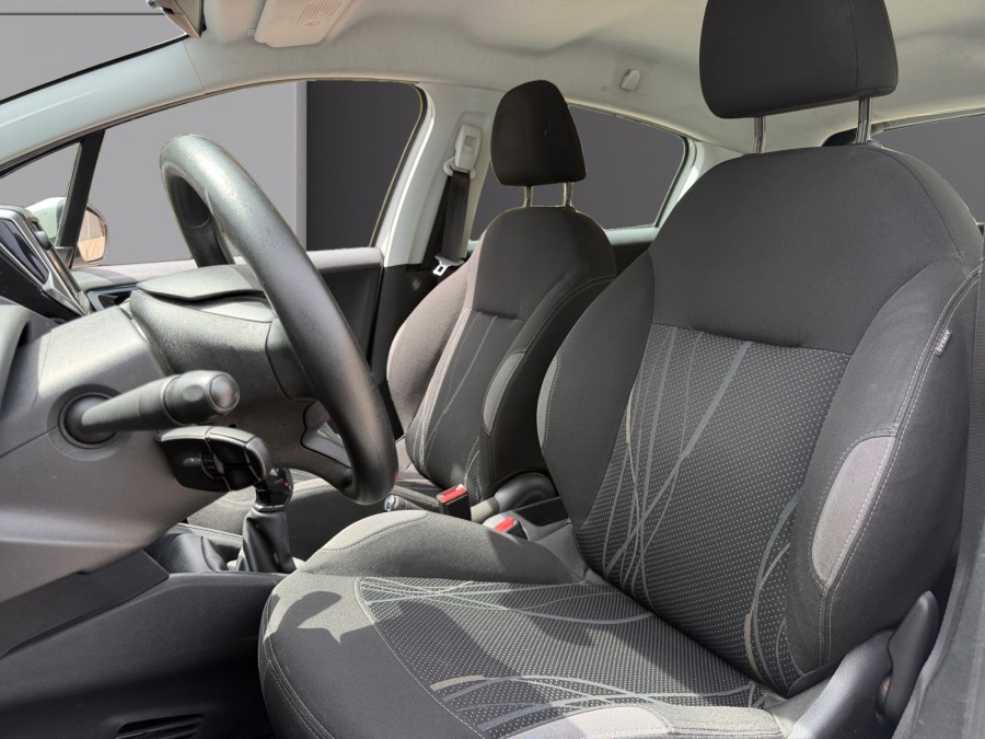 PEUGEOT d'occasion 208 1.6 E-HDI 92 ACTIVE de 2012 Marignane (13)﻿