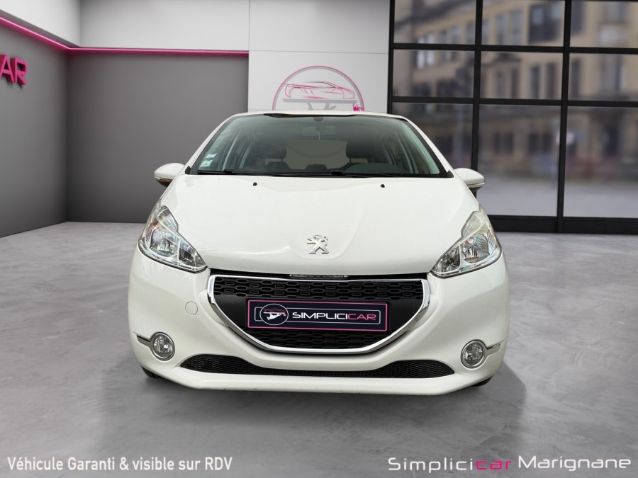 PEUGEOT d'occasion 208 1.6 E-HDI 92 ACTIVE de 2012 Marignane (13)﻿