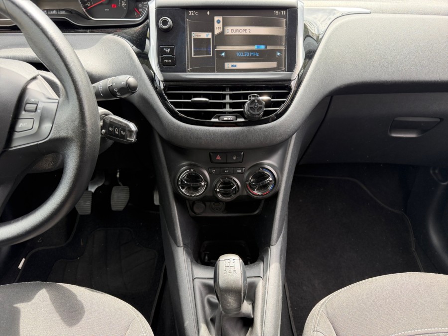PEUGEOT d'occasion 208 1.6 E-HDI 92 ACTIVE de 2012 Marignane (13)﻿