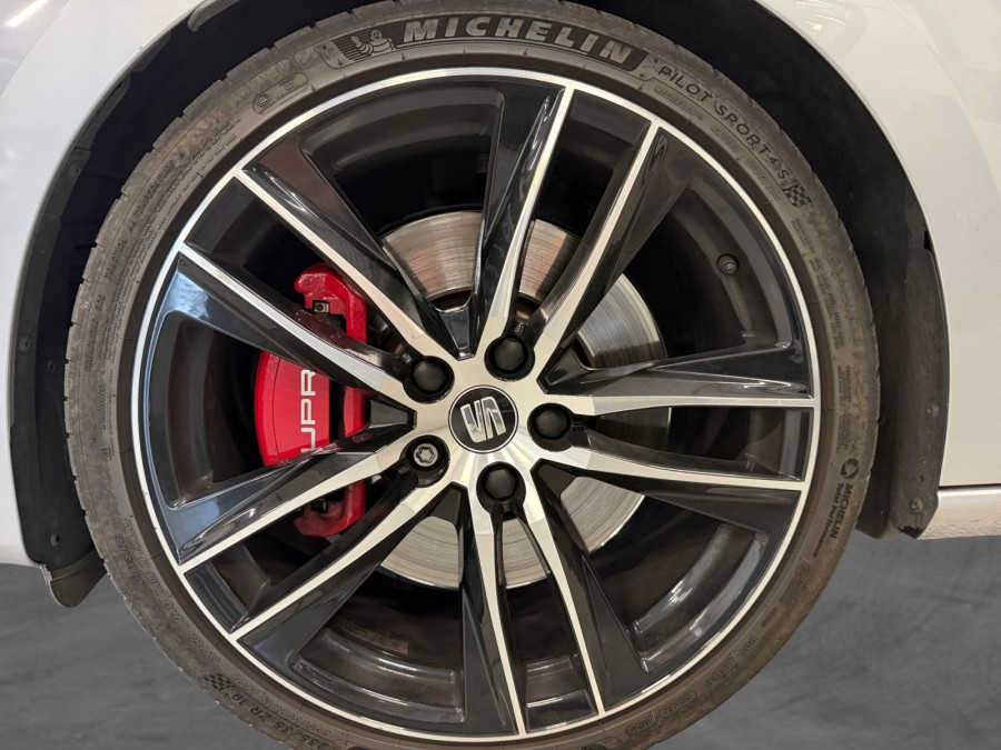 SEAT d'occasion LEON 2.0 TSI 300 CUPRA R DSG de 2018 Andrezieux (42)﻿