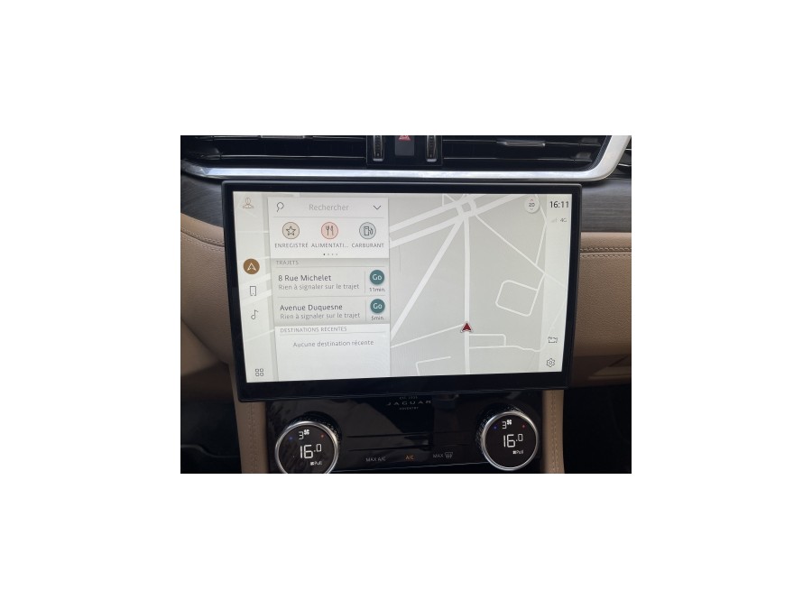 JAGUAR d'occasion FPACE 2 D165 MHEV SE AWD AUTO de 2021 Paris 15 (75)﻿