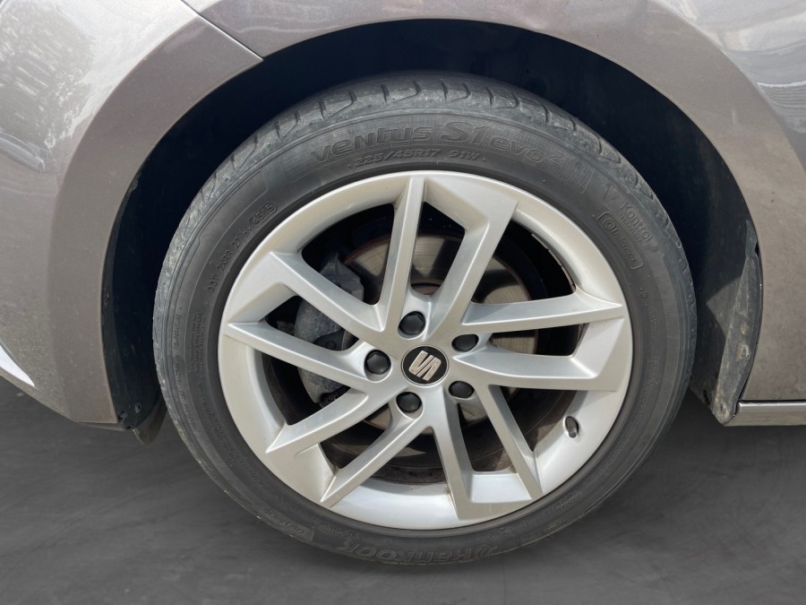 SEAT d'occasion LEON III ST 2 TDI 150 PREMIUM de 2016 La Flèche (72)﻿
