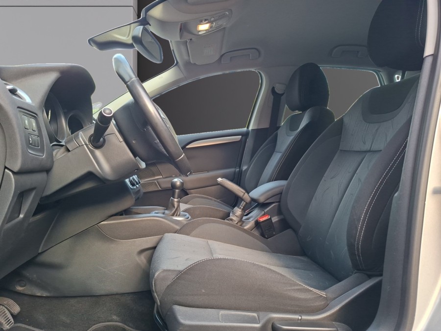 CITROEN d'occasion C4 II 1.6 VTI 120 confort de 2012 Montreuil (93)﻿