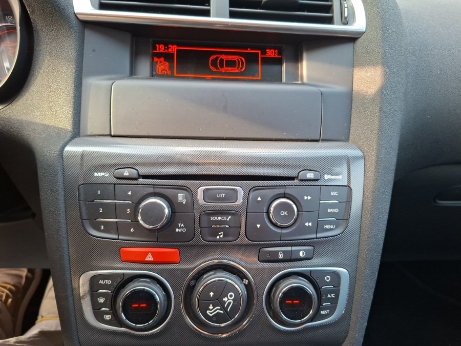 CITROEN d'occasion C4 II 1.6 VTI 120 confort de 2012 Montreuil (93)﻿