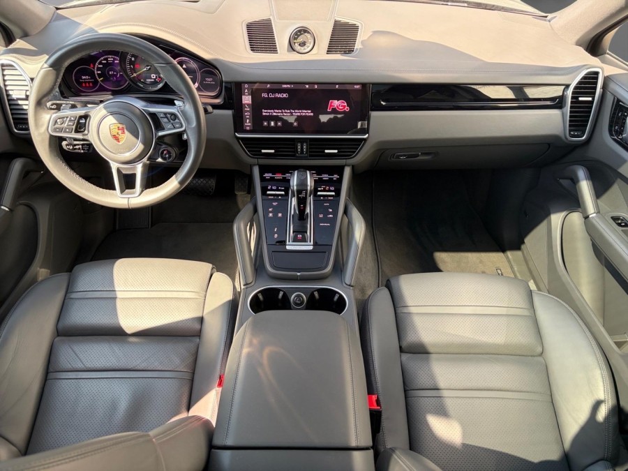 PORSCHE d'occasion CAYENNE 3.0 V6 E-HYBRID COUPE de 2021 Frejus (83)﻿