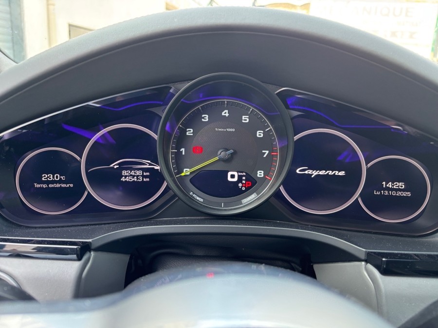 PORSCHE d'occasion CAYENNE 3.0 V6 E-HYBRID COUPE de 2021 Frejus (83)﻿