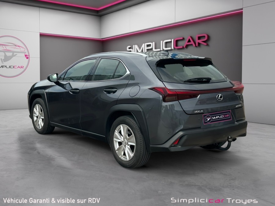 LEXUS d'occasion UX 250h Pack Business Plus 2WD de 2022 Troyes (10)﻿